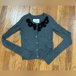 Y2K Abercrombie & Fitch Rhinestone Floral Cardigan Sweater Women’s size XS NEW